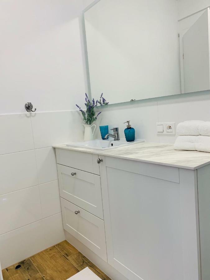Hilltom By The Sea Apartment Rowy  Bagian luar foto