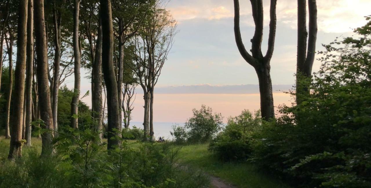 Hilltom By The Sea Apartment Rowy  Bagian luar foto