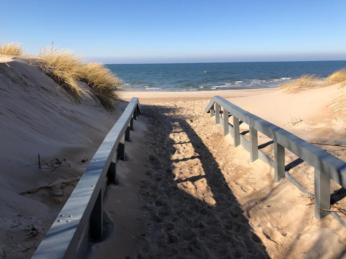 Hilltom By The Sea Apartment Rowy  Bagian luar foto